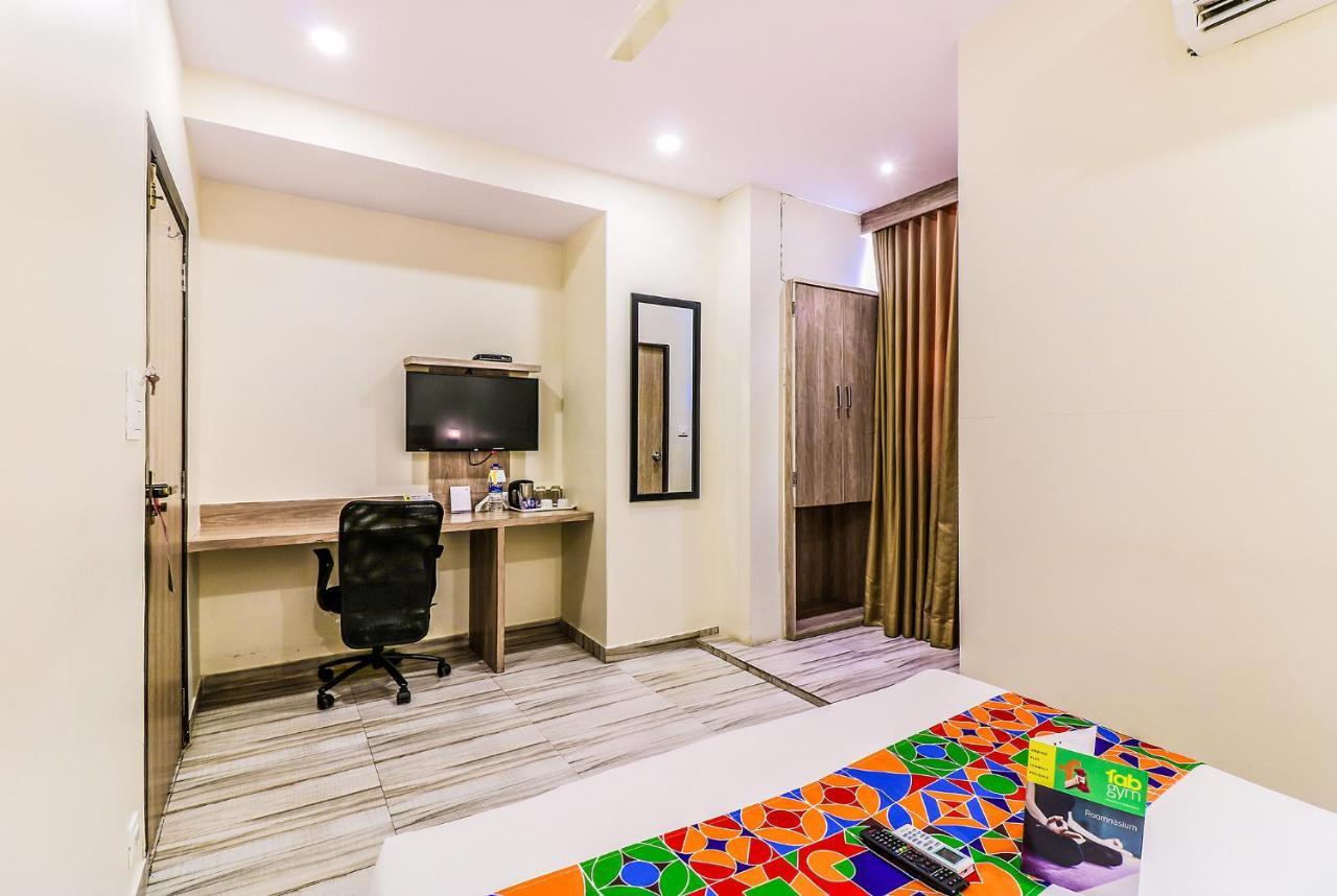 Fabhotel Aksa International - Nr Mumbai International Airport מראה חיצוני תמונה